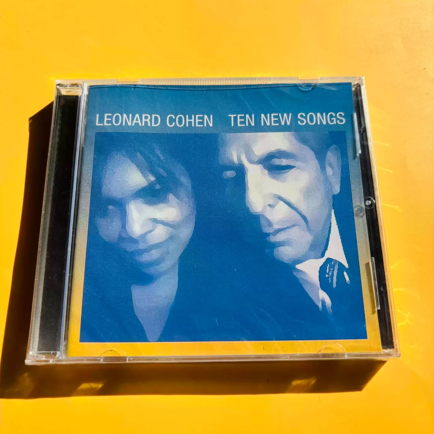 Leonard Cohen "Ten New Songs" Folk-CD Poetische Geschichtenerzählung Tiefe Bariton-Gesangsklänge Intime Minimalistische Akustische Folk-Meisterwerke Image