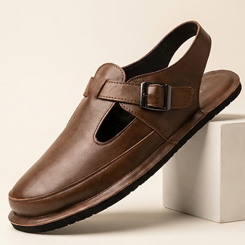 Braune Herren-Pantoletten mit Schnallenriemen – lässige, leichte und bequeme Sommerschuhe zum Hineinschlüpfen, ideal für Urlaub, Reisen, Resortbesuche und den Alltag. Image