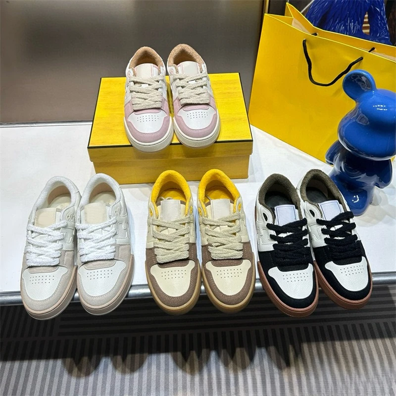 Neue Unisex Casual Board-Schuhe im Vintage-Stil mit dicker Sohle, Farbblock-Design und Schnürung, modisches Design für Männer und Frauen, für den täglichen Gebrauch.