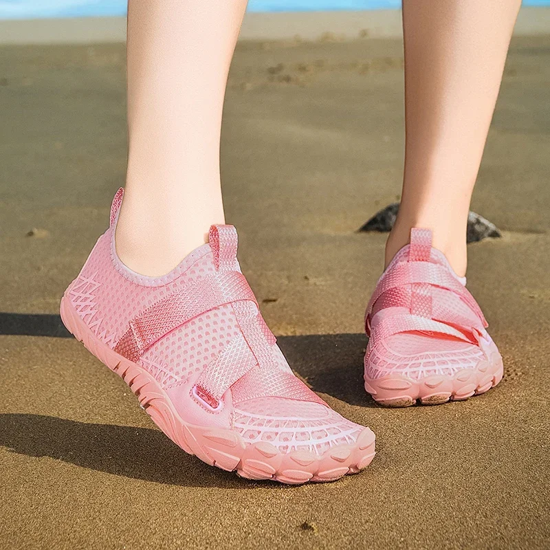 Wasserschuhe, leichte Aqua-Schuhe, schnell trocknende Barfuß-Strandschuhe, rutschfeste, bequeme Wanderschuhe, atmungsaktiv für den Strand im Freien