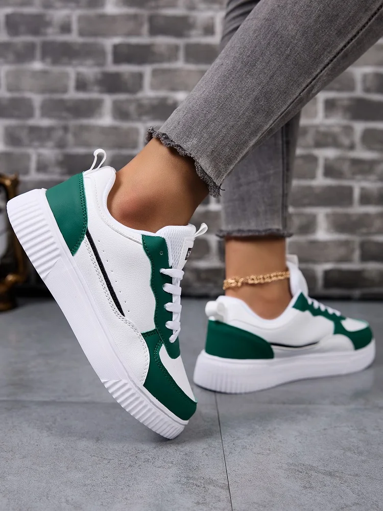 Herren-Skateboard-Schuhe, 2025, neue lässige Mode, atmungsaktive, rutschfeste Low-Top-Skateboard-Schuhe für Herren