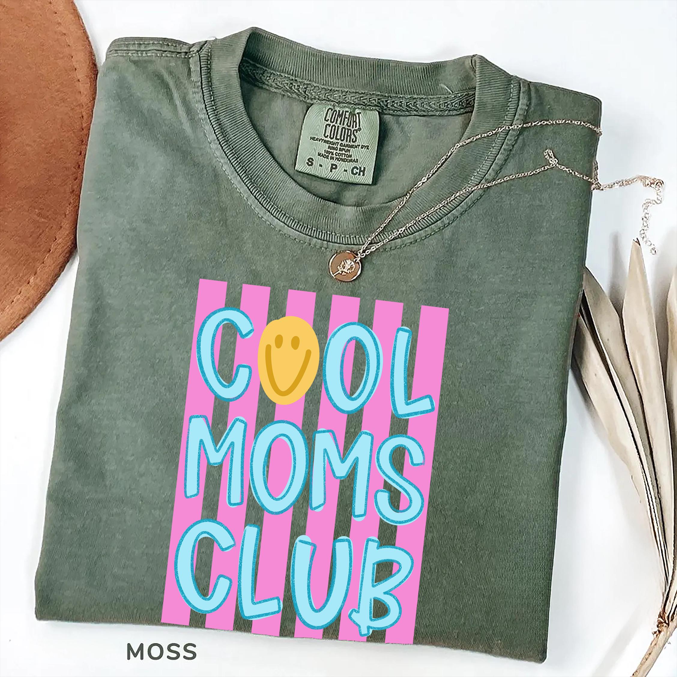 Cool Moms Club Shirt Trendy Mom Graphic Tee Cute Retro Stripe Outfit Gift navy 2xl sweatshirt