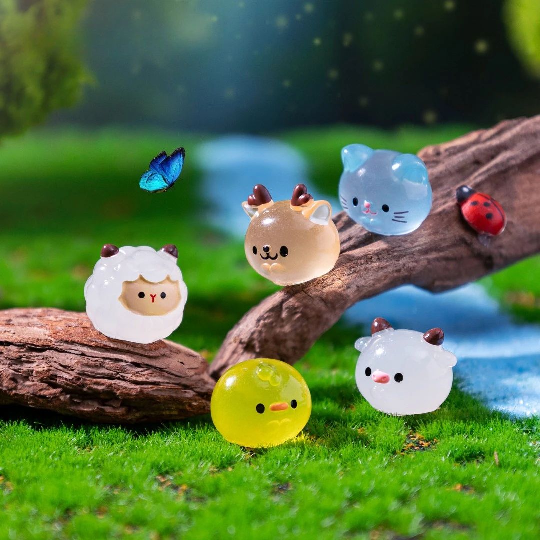 Glow in the Dark Mini Animal Figurines Luminous Resin Frog & Tiger Fairy Garden Decor 24 Pcs Mix