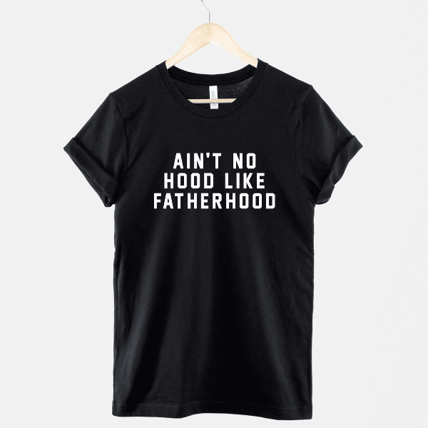 Aint No Hood Like Fatherhood Shirt Funny Fathers Day Gift New Dad Tee navy s sweatshirt