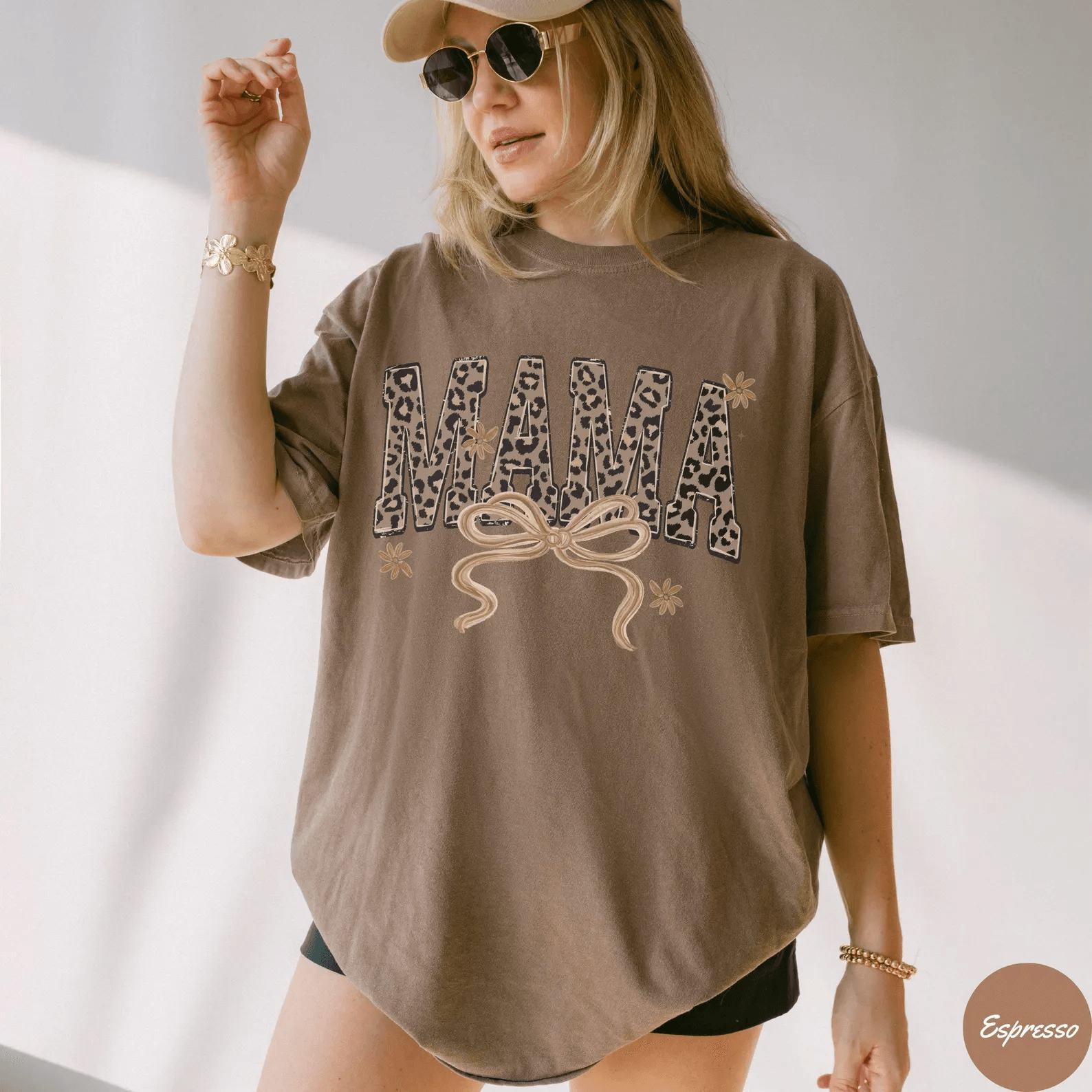 Comfort Colors Leopard Mama Shirt Retro Mom Life Tee Trendy Mothers Day Gift light Orange s sweatshirt