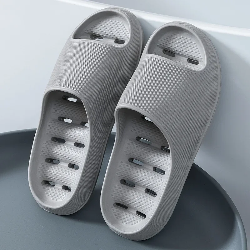 Chaussons de bain pour hommes, nouvelle collection été, pour la maison, en EVA, antidérapants, anti-odeurs, pour couple, séchage rapide