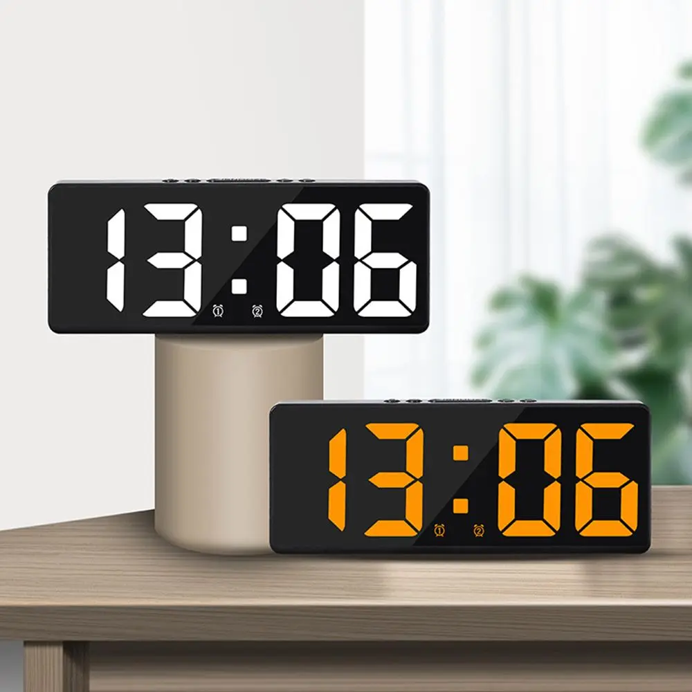 Sprach steuerung digitaler Wecker Teperature Snooze Nacht modus Desktop Tisch uhr 12/24h Anti-Störungs funktion LED Uhren Uhr Image