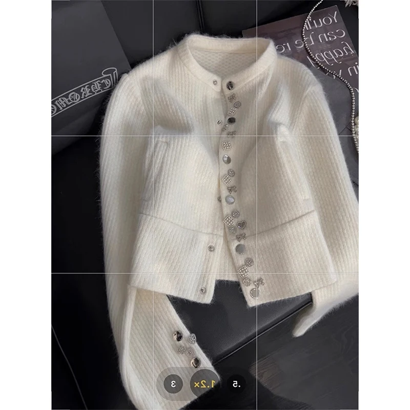 Weiße Strickjacke Frauen Elegante Perlen Pullover Outer Koreanische Langarm Strickwaren Winter Mode Design Jumper Neue