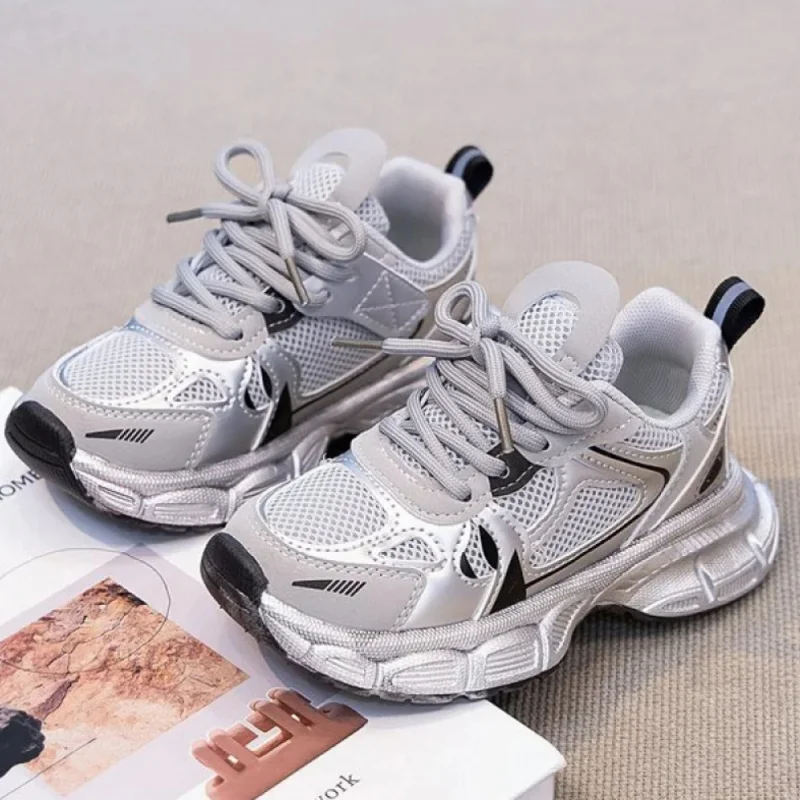 Frühlings-Sportschuhe für Kinder PU-Leder Mesh Atmungsaktive Teenager-Kinder-Sneaker Rutschfeste Laufschuhe für Jungen und Mädchen