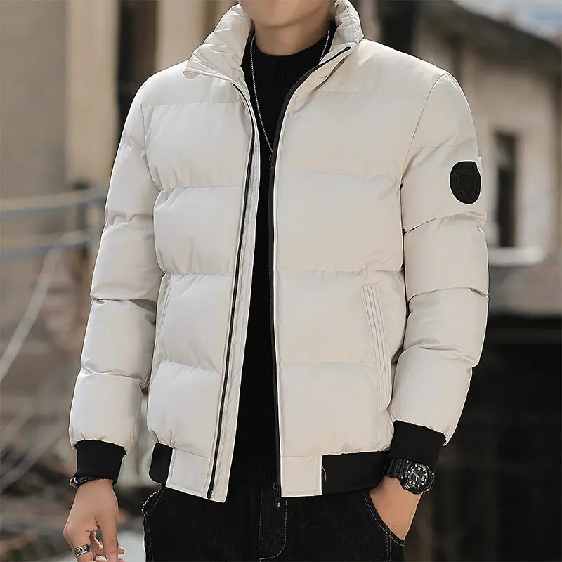 Männer Baumwolle Gefütterte Jacke 2025, Winter Trend Tiger Kopf Logo Kurze Gepolsterte Männer Jacke Dicke Casual Gepolsterte Jacke Männliche Parkas m-5Xl