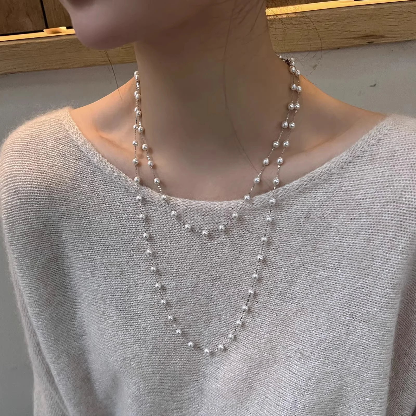 Vintage handgemachte Doppelschicht weiße Imitation Perlenkette für Frauen Perle lange Pullover Kette Halskette Hochzeit Schmuck Geschenk