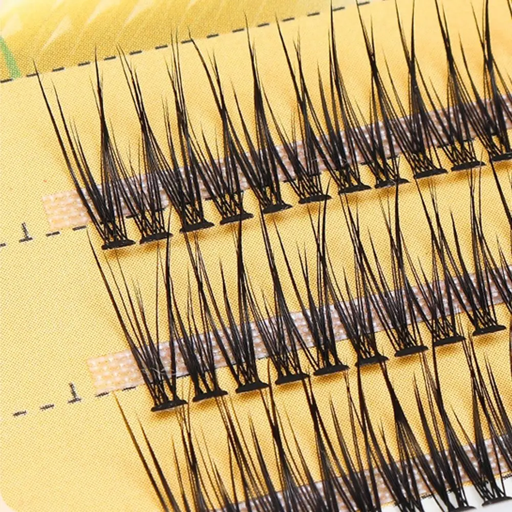 120-Cluster-Pfropfen, natürliche Simulation, natürliche C-Locken, individuelle Cluster-Nerzhaar, weiche, lockige Schwalbenschwanz-falsche Wimpern Image