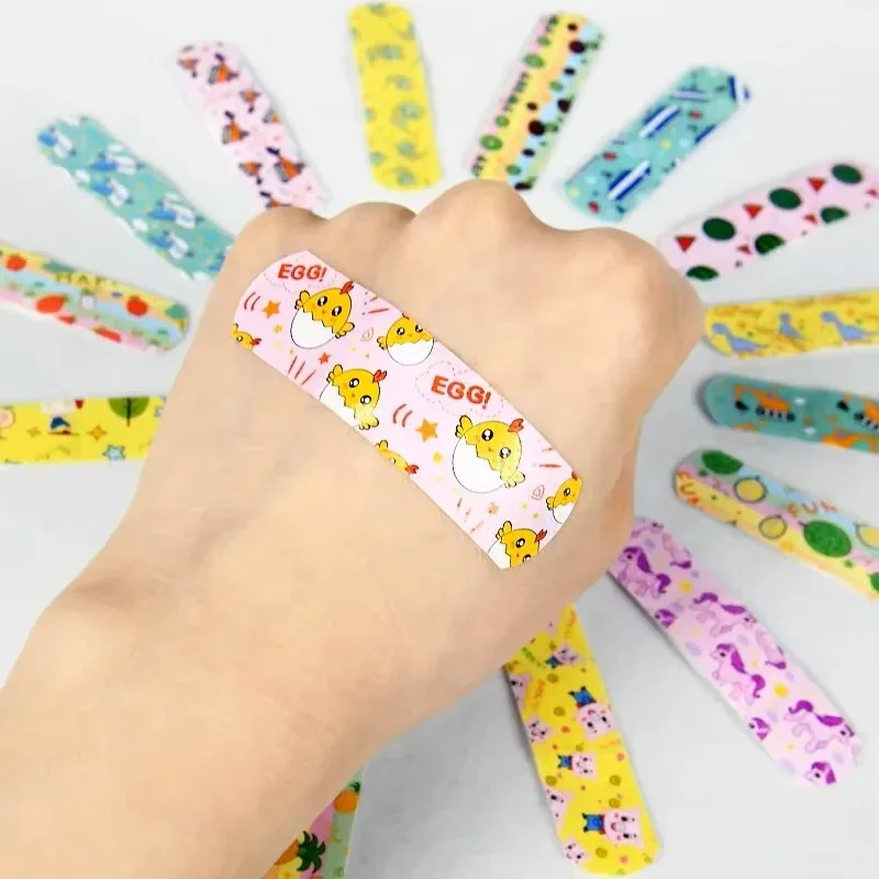 120Pcs Cartoon Tier Muster Blutstillende Kinder Nette Pflaster Selbstklebende Verband Erste Hilfe Notfall Kit Wundpflaster Patches Image