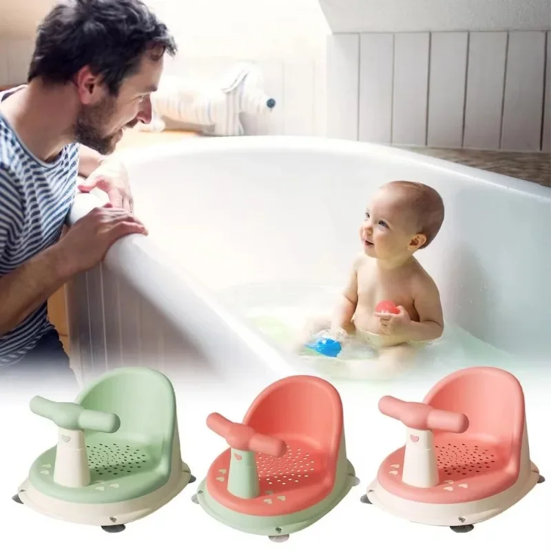 Der Baby-Badewannensitz ist sicher, rutschfest und eignet sich für Neugeborene. Entzückende Duschsitze für Kinder im Alter von 6–18 Monaten. Badzubehör Image