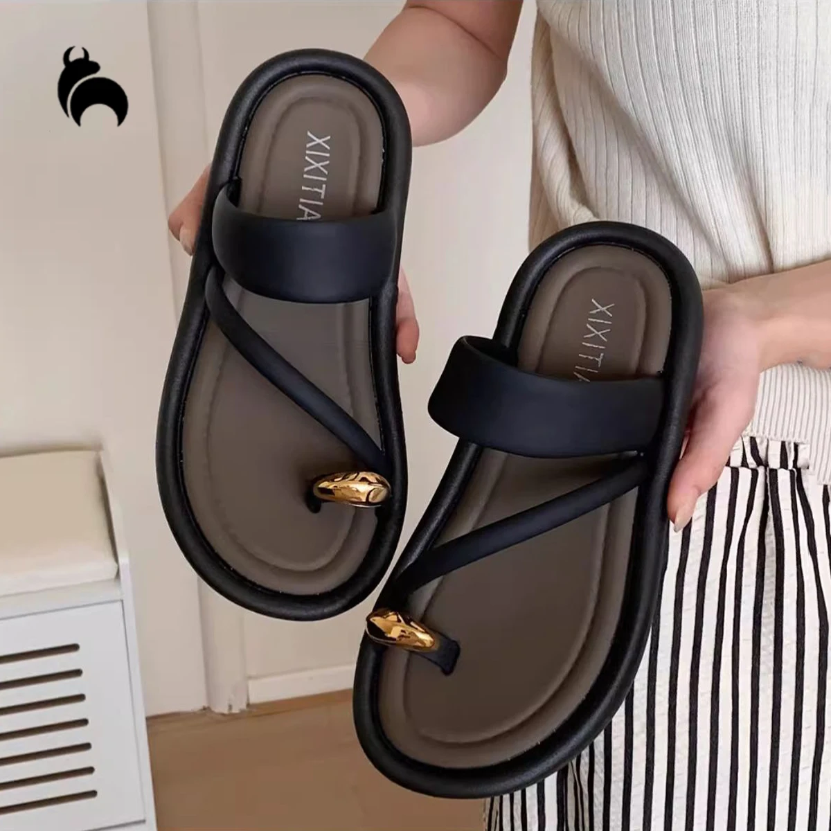 Mo dou Sommer Flip Flops für Frauen Mode Outdoor Strand rutschen für Mädchen rutsch feste Frauen Hausschuhe Image