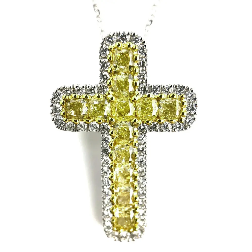 Huitan Schöne Kreuz Anhänger Halskette Helle Gelb Farbe Cubic Zirkon Jahrestag Geschenk Täglichen Tragen Frauen Halskette Mode Schmuck Image