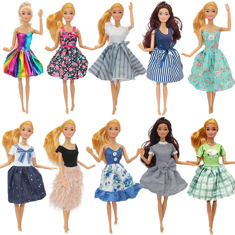 Neue 30 cm Mädchen Puppe Komplettset 11,5 Zoll Gelenke Puppe mit Mode Regenbogen Rock Mädchen Dress Up Spielzeug