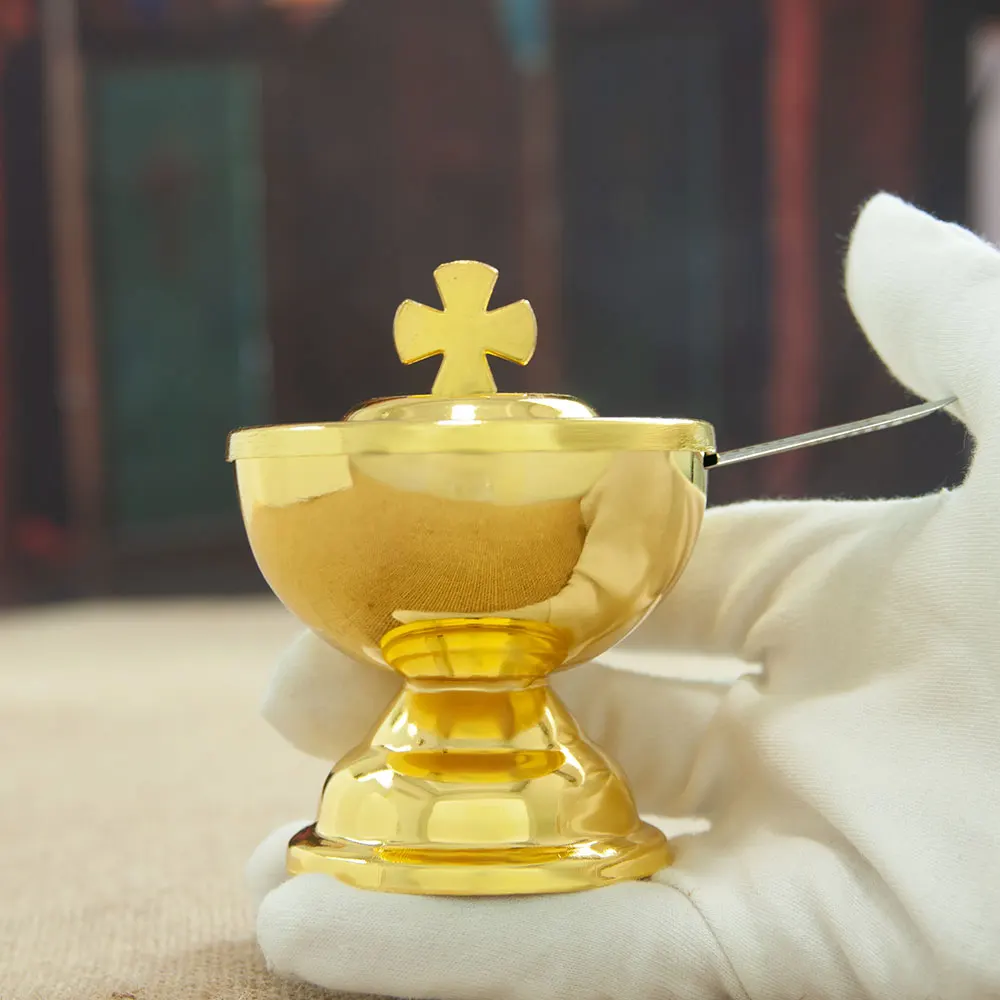 Heiliger Gral-Kommunionsbecher mit Löffel, Zinklegierung, goldenes Kreuz, Design, Kirchenmassenzubehör für die Eucharistie, religiöse Zeremonien Image