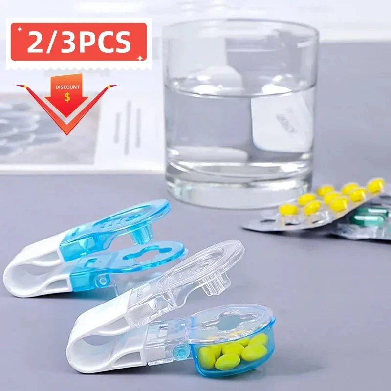 Tragbarer Pillen-Anhänger, Pillen-Anhänger-Entferner, Tabletten-Pille, Blister-Pack-Öffner, Hilfswerkzeug, kein Kontakt, einfach zu transportierende Pillen aus Image