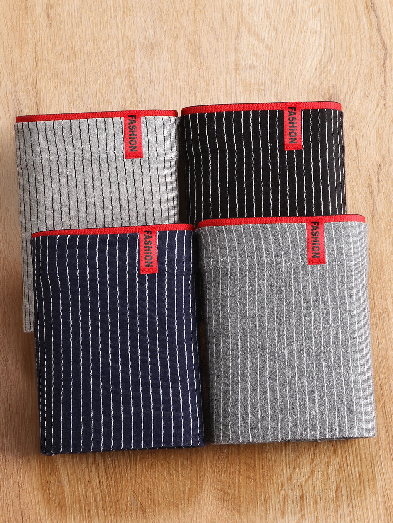 Herrenunterwäsche, 4 Paar Höschen, stilvolle Herren-Boxershorts sind atmungsaktiv und bequem, gestreifte, trendige Slips in Übergröße Image