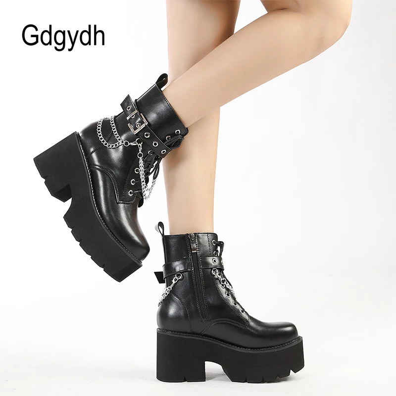 Gdgydh Moderne Stiefel Frau Schuhe Gothic Metall Dekoration Schwarze Stiefel Frauen Heels Sexy Kette Blockabsatz Plattform Schuhe Reißverschluss