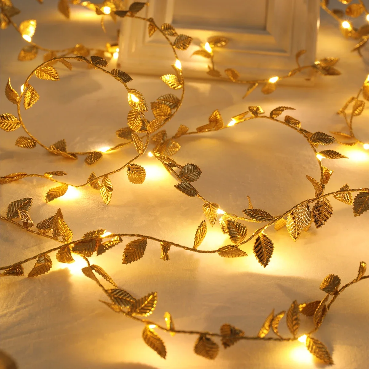 20/50/100LEDs Goldene Silber Winzige Blätter Fee Licht Batterie Powerd Künstliche Pflanze Girlande Reben Lichter Für hochzeit Home Party