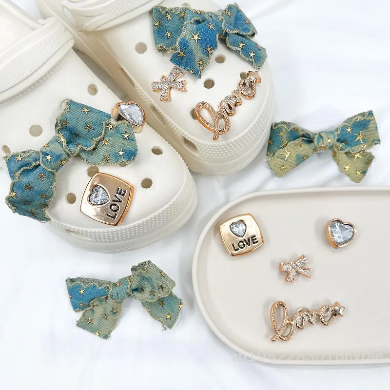 Kawaii Denim Schleife Schuh Charms Trendige Schuhdekoration – Kreative Vintage Schuhblume Niedliche blaue Jean Bowties Zubehör für Mädchen