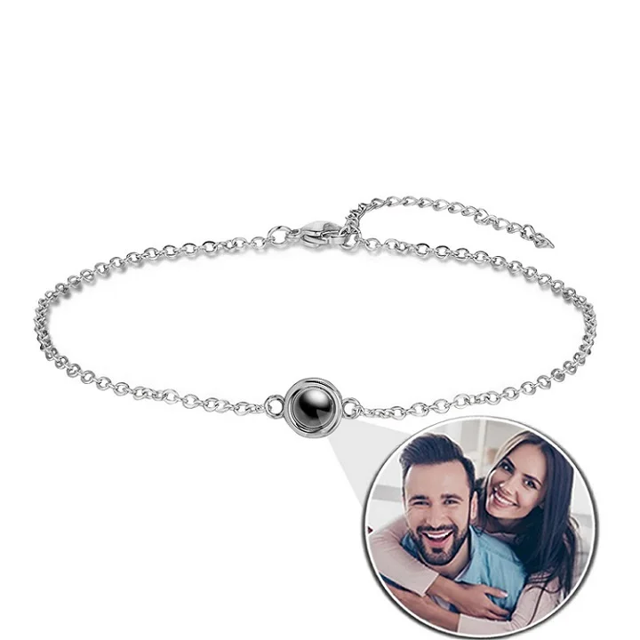 Benutzerdefinierte Projektion des neuen Kreisarmbandes, nicht oxidierendes Material, einfacher individueller Foto-Modeschmuck für den Muttertag Image