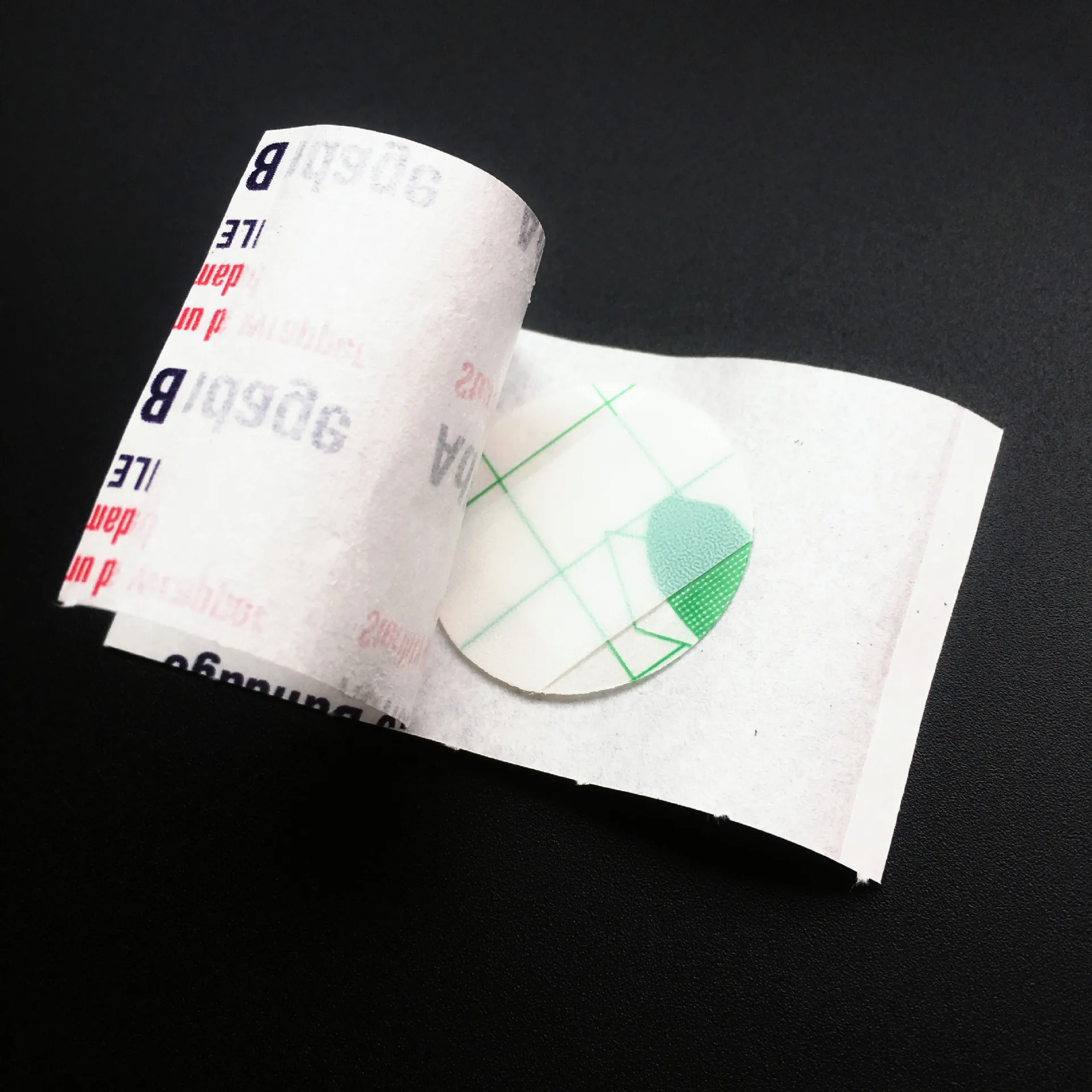 100Pcs Runde Band Aid Erste Hilfe Verband Wasserdicht Atmungsaktiv Hämostase Kissen Klebstoff Wunde Dressing Notfall Gips Image