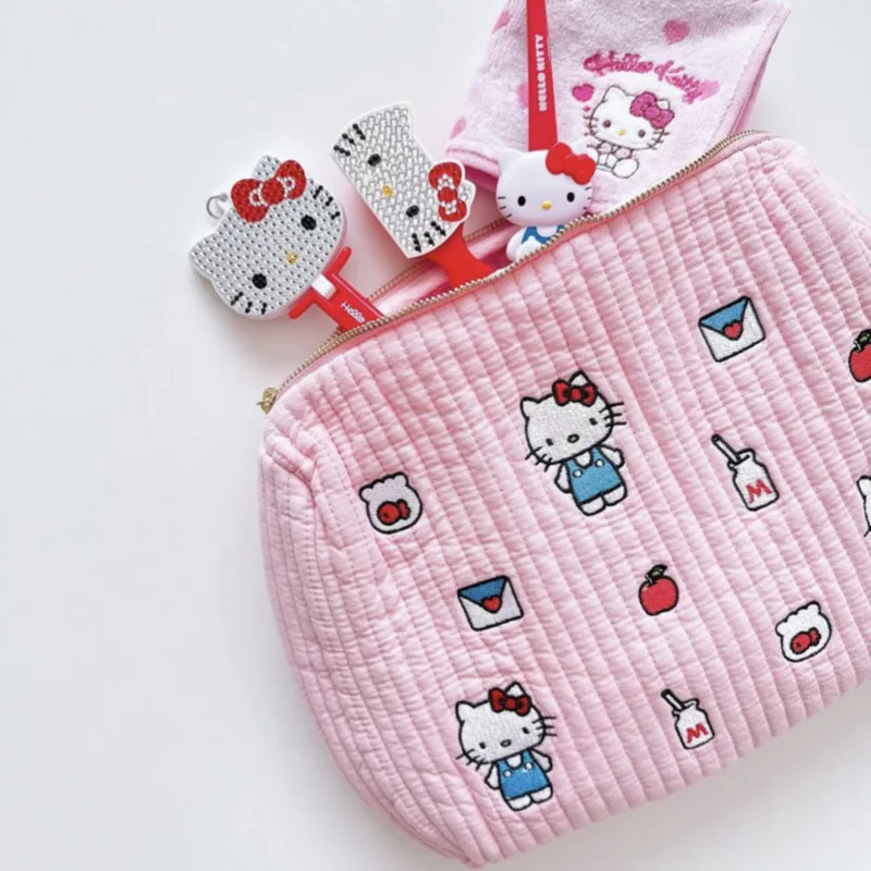 Kawaii Hello Kitty Bestickte Niedliche Reißverschlusstasche Kosmetiktasche Münzbörse Kopfhörer-Aufbewahrungstasche Sanrio Geschenk-Spielzeug für Mädchen Image