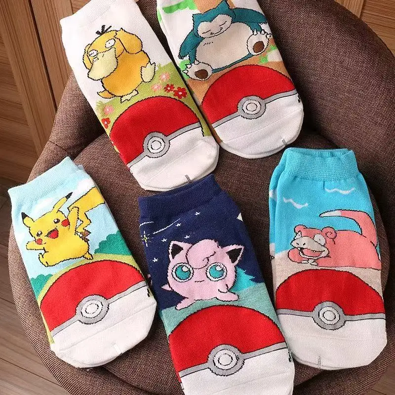 5 Paar neue modische Pokémon Cartoon bedruckte Baumwoll-Knöchelsocken für Paare, bequeme und lässige Anime-Bootssocken Image