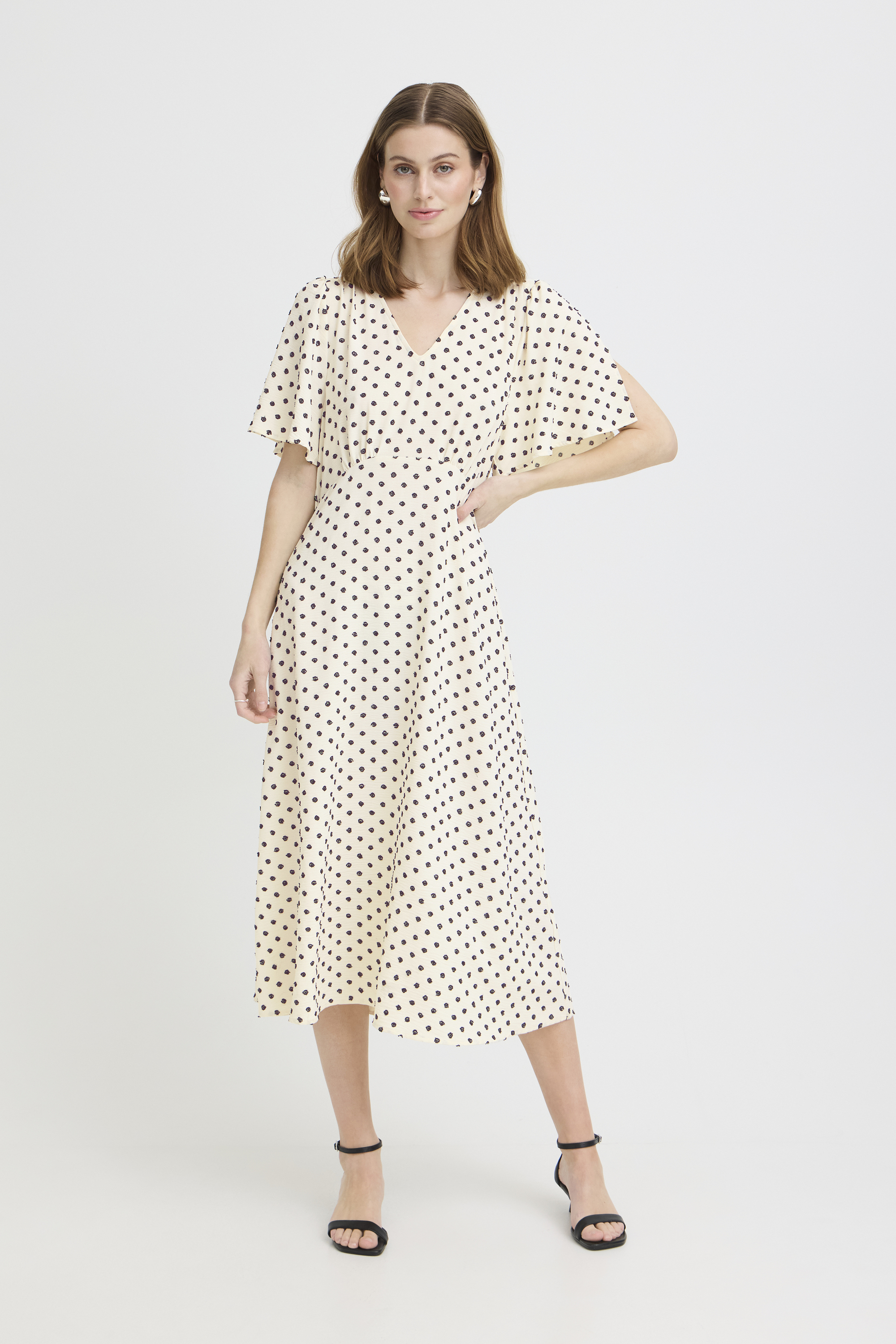 Casual IHZABBY Kleid Regular fit EU 38 / UK 10