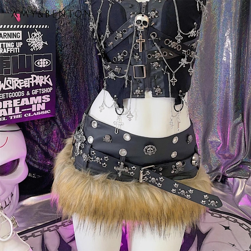 Design originale Nero Y2K Hot Girl Pelliccia sintetica Sexy PU Gonna corta da donna in pelle Punk New Sweet Cool Versatile Minigonne da donna