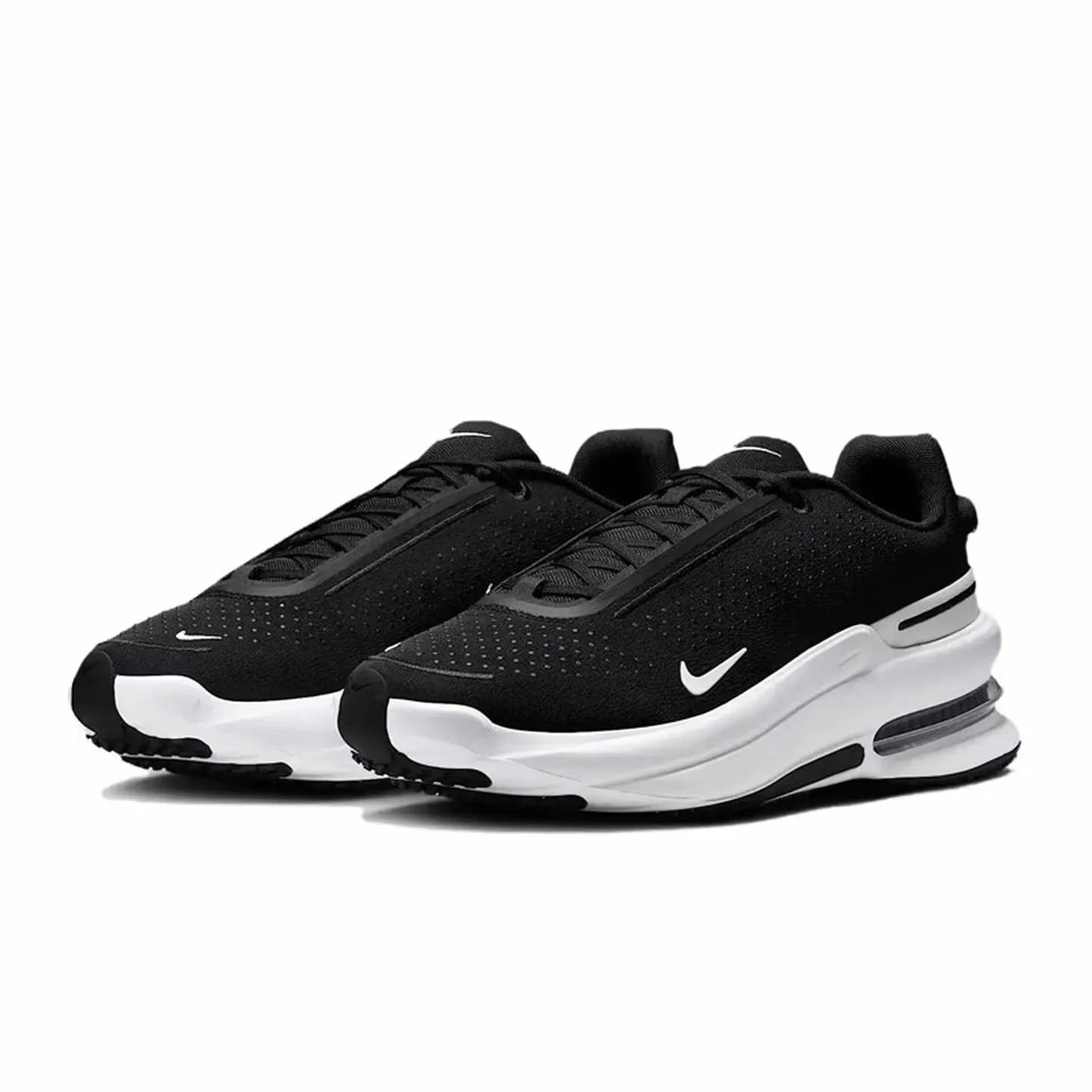 Nike Air Zoom Upturn SC Bequemer und vielseitiger, gepolsterter und langlebiger Low-Top-Freizeitschuh für Herren in Schwarz IB2746-004