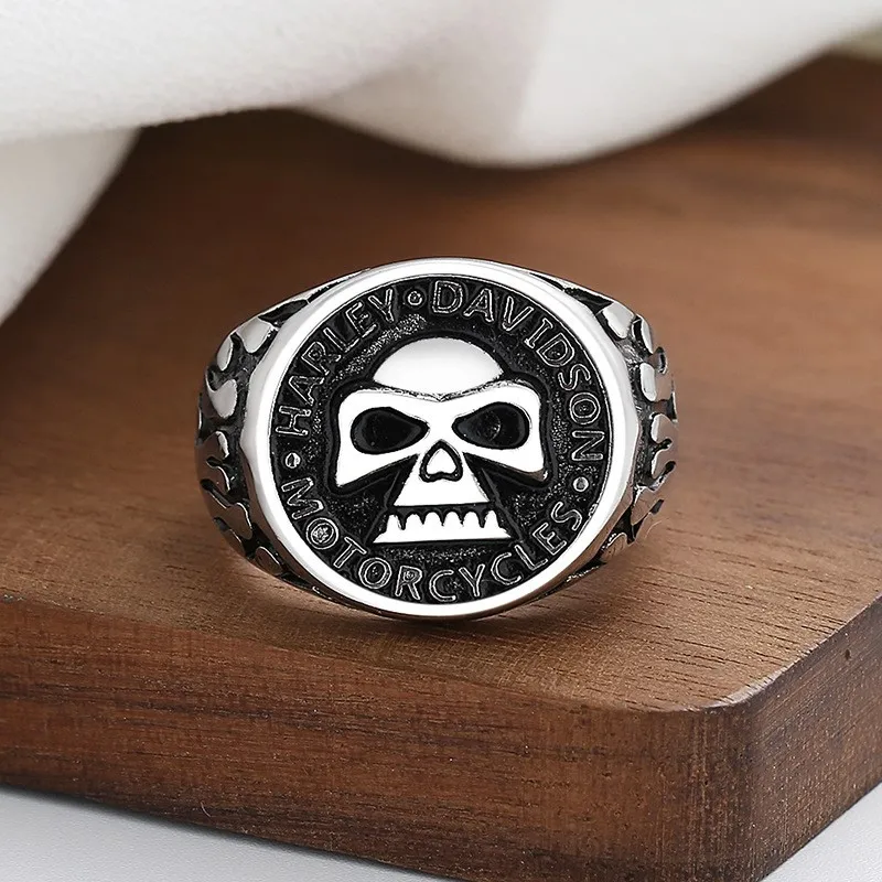 Schädel Knochen Ring Punk Hip Hop Ring dekorative Accessoires für Harley Davidson Electra Glide Ultra Classic 1250 S PA 1250S PA1250