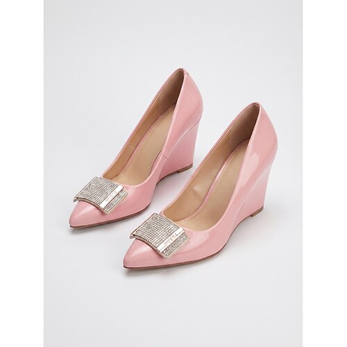 Nudefarbene Keilpumps für Damen – elegante Slipper mit Absatz für Gartenpartys und Veranstaltungen im Freien Image