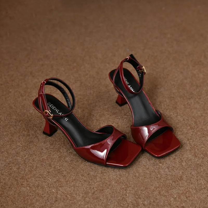 Sommer 2025, neue Marke frauen Schuhe Frauen Design Sexy High Heels Elegante Flacher Mund Braut Schuhe Mujer Zapatos Luxus schuhe