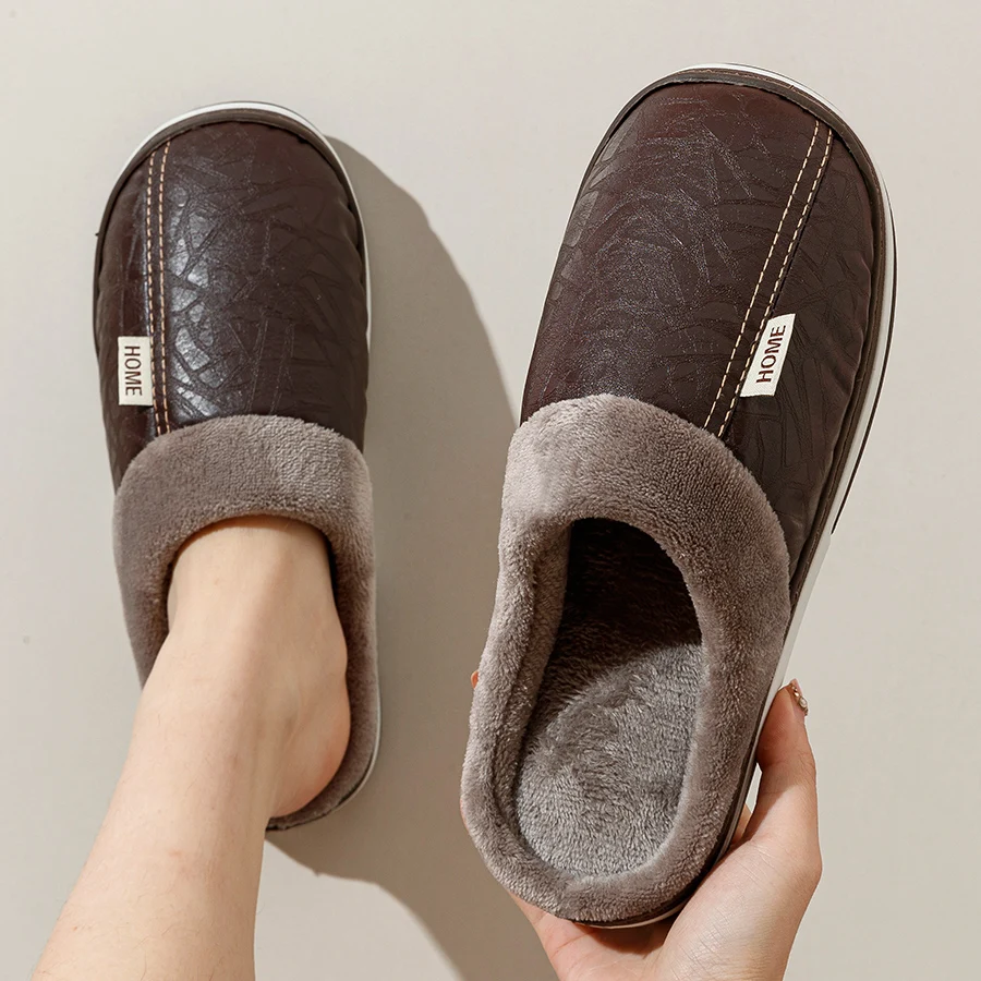 Schlafzimmer Mode Warme Weiche Winter männer Hausschuhe Indoor Bequeme Casual Große Größe Anti-slip PU Oberfläche Wasserdichte Hause plüsch Schuhe