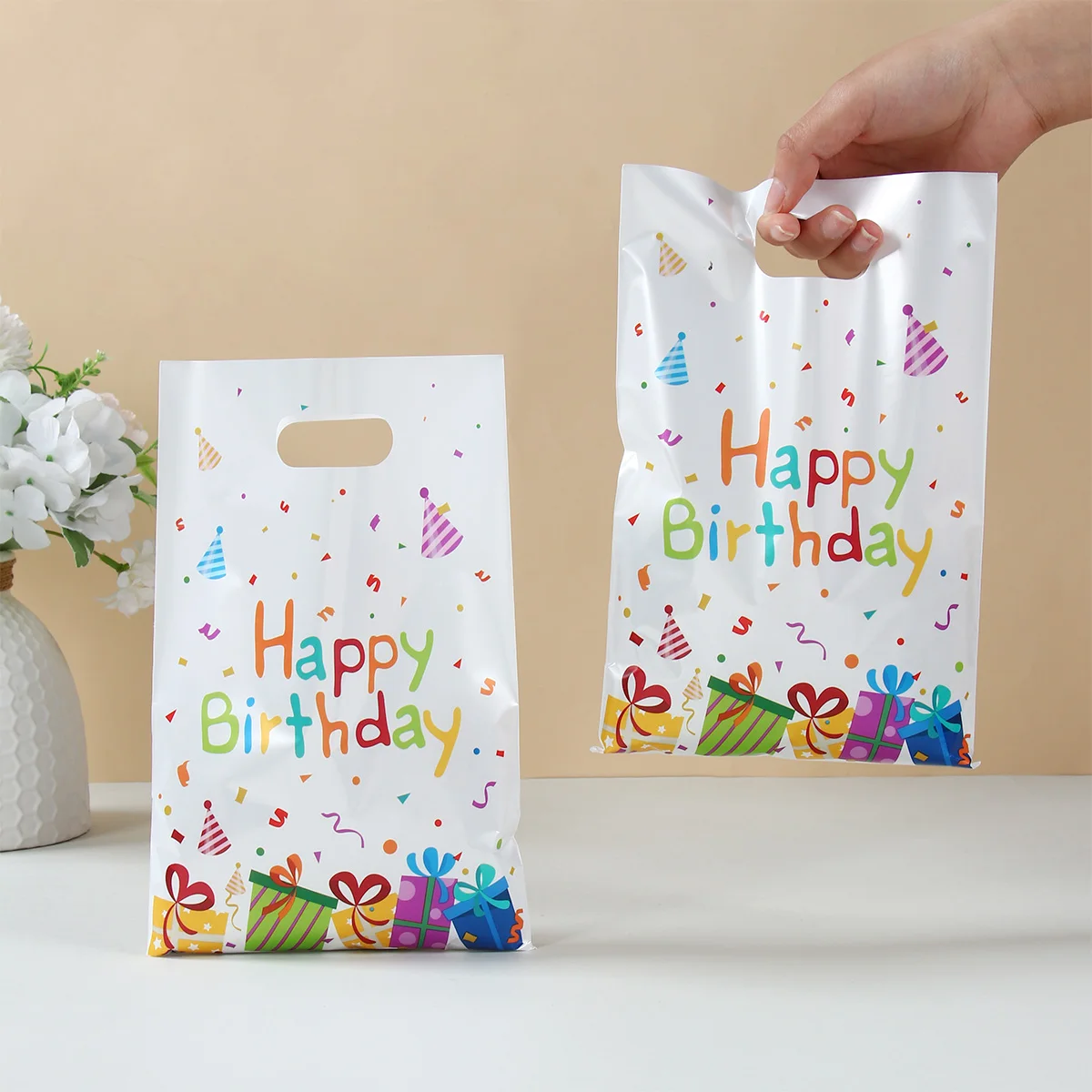 10/25/50 Stück alles Gute zum Geburtstag farbige Geschenkbox Handtaschen Süßigkeiten Kekse Kinderbevorzugung Geburtstagsfeier Dekorationen Geschenke Partyzubehör Image