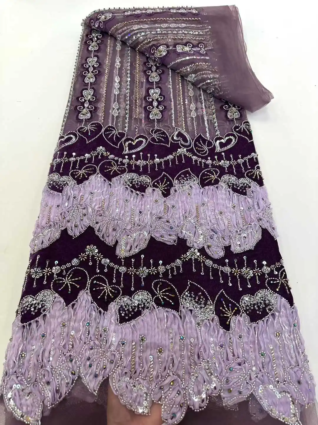 Nuovo tessuto africano del pizzo del velluto 2026 nigeriano paillettes tessuti di pizzo da sposa pizzo di alta qualità tessuto di pizzo francese in rilievo per il vestito