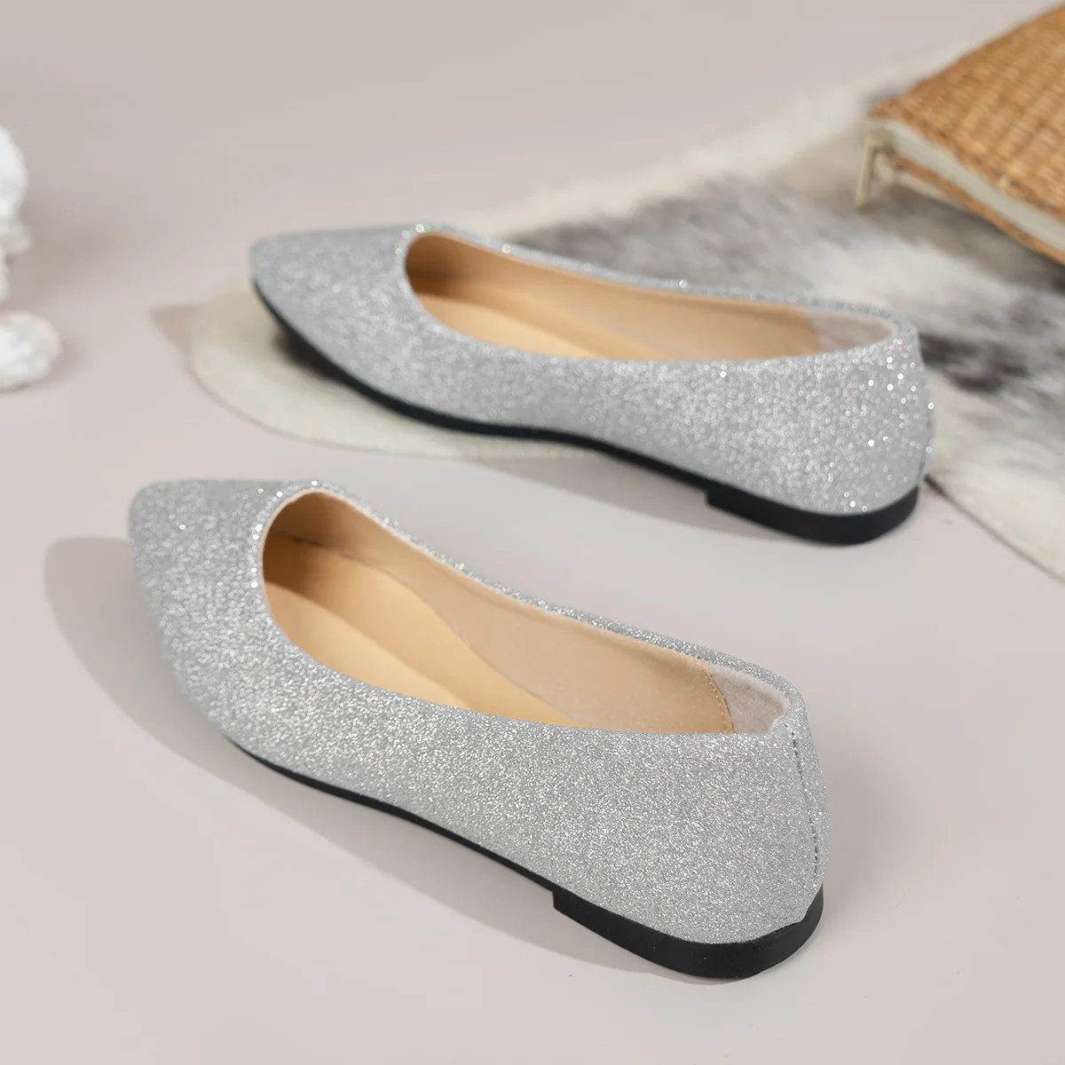 Neue Ankunft Frauen Spitzschuh Schöne und Mode frühling herbst Schuhe Flache Ballerina Bequeme Casual 2025, Frauen Schuhe