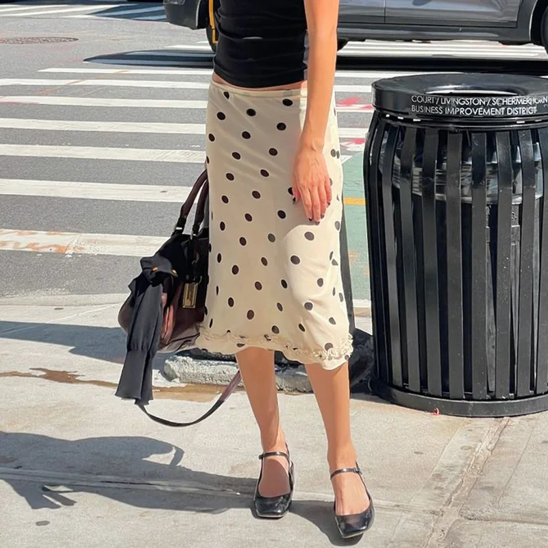 Europäischer und amerikanischer Sommerrock im Retro-Stil mit Polka-Dot-Print und Fungus-Edge-Details, temperamentvoller Midirock mit mittlerer Taille, vielseitig kombinierbar. Image