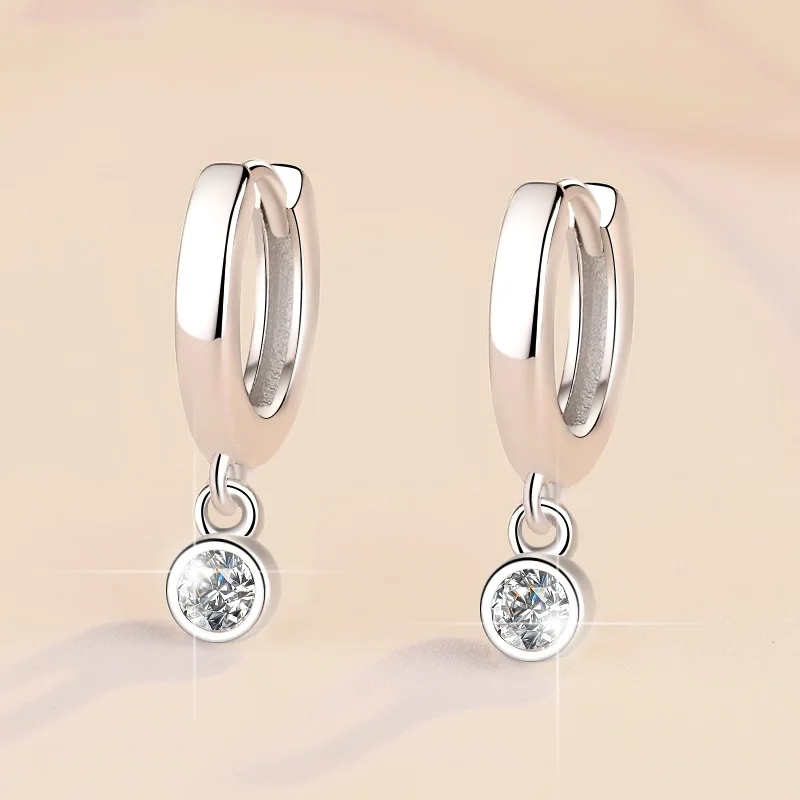 925 Silber Ohrringe mit Zirkonblume für Damen Sterling Silber Hochzeitsschmuck Elegante Damenaccessoires Modisches Geschenk
