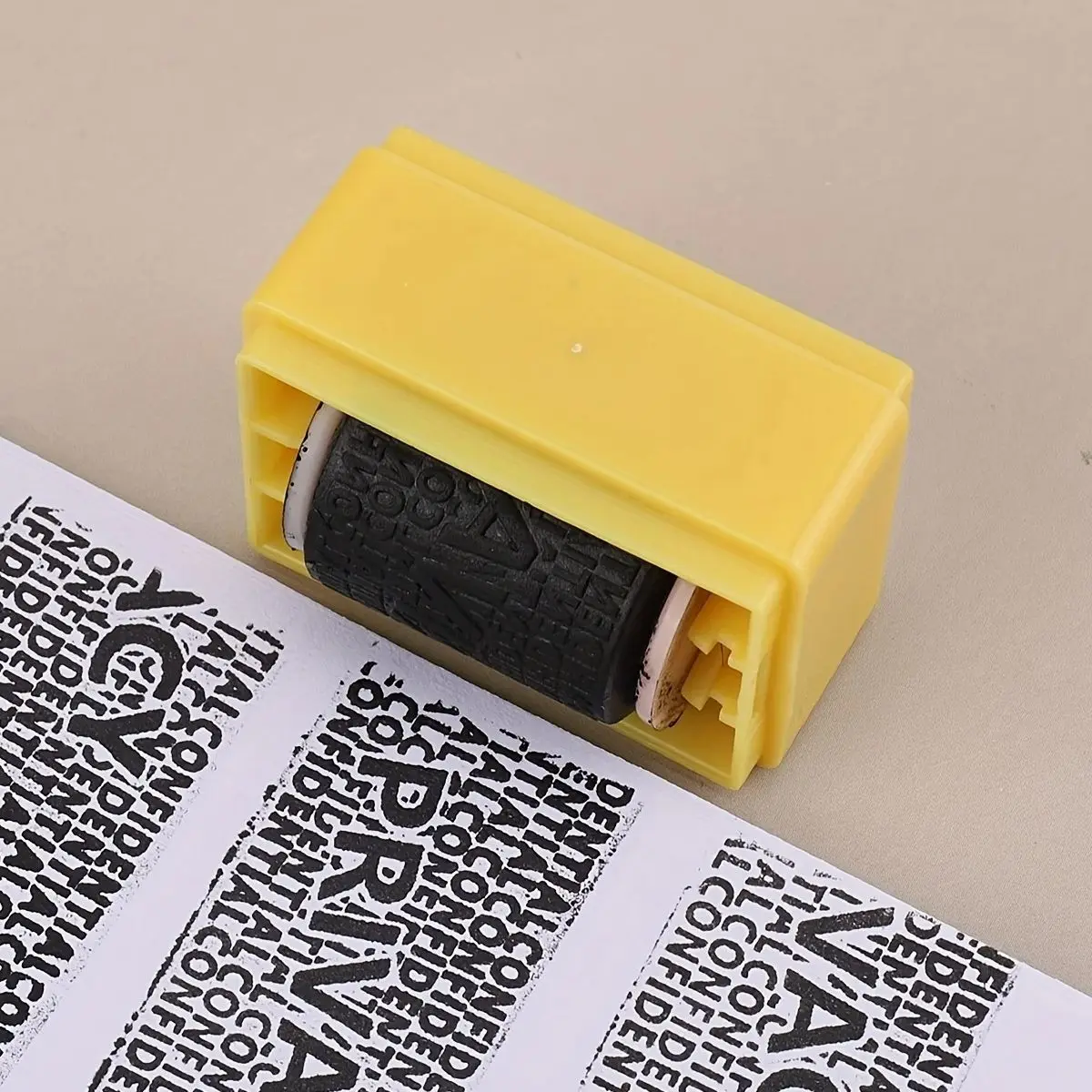 Diebstahlschutz-Rollstempel für Privatsphäre und vertrauliche Daten – Schützen Sie Ihre Sicherheit – Datenschutz-Rollstempel – Diebstahlschutz-Rollstempel Image