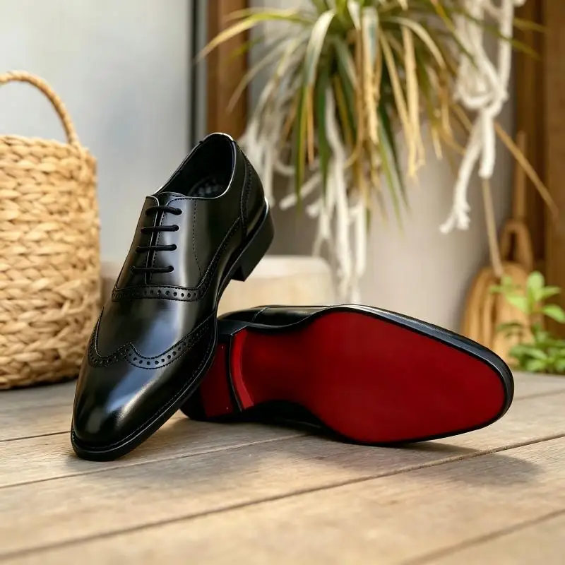Herren Schwarze Brogue Oxford Schuhe Formelle Anzugschuhe für Geschäft und Hochzeit Rote Sohle Bequeme Schnürschuhe