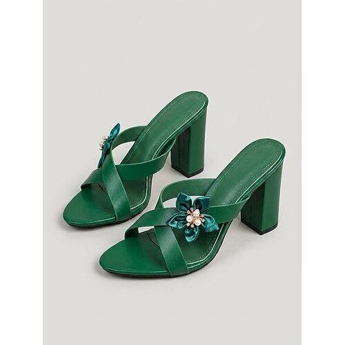 Smaragdgrüne Damen-Pantoletten mit Blockabsatz – Blumenmuster Perlenbesetzte Schuhe für die Mutter der Braut bei Gartenhochzeiten Image