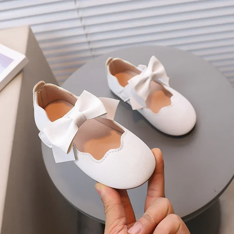Mädchen Mary Jane Schuhe Kinder Einfarbig Bogen Runde-toe Bogen 2024 Neue Kinder Mode Weiche Mokassin Schuhe Baby erste Walker Schuhe