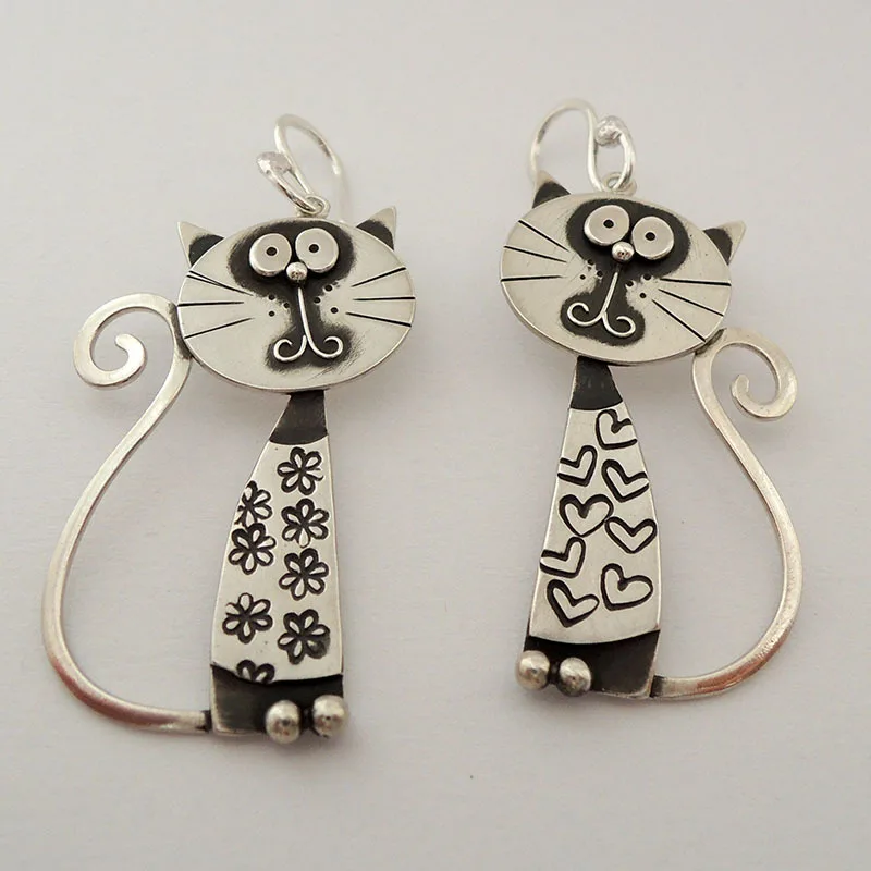 Kreatives Design, Katzen-Stil, Anhänger-Ohrringe, Damen-Ohrringe im Retro-Punk-Stil, asymmetrisches Design, Ohrschmuck, süßer Schmuck Image