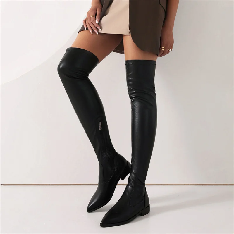Elastische Oberschenkelhohe Stiefel für Damen, weich, dehnbar, Schwarz, Beige, Overknee-Stiefel, niedrige Absätze, 2024, Herbst-Winter-Schuhe, Dame, große Größe 48