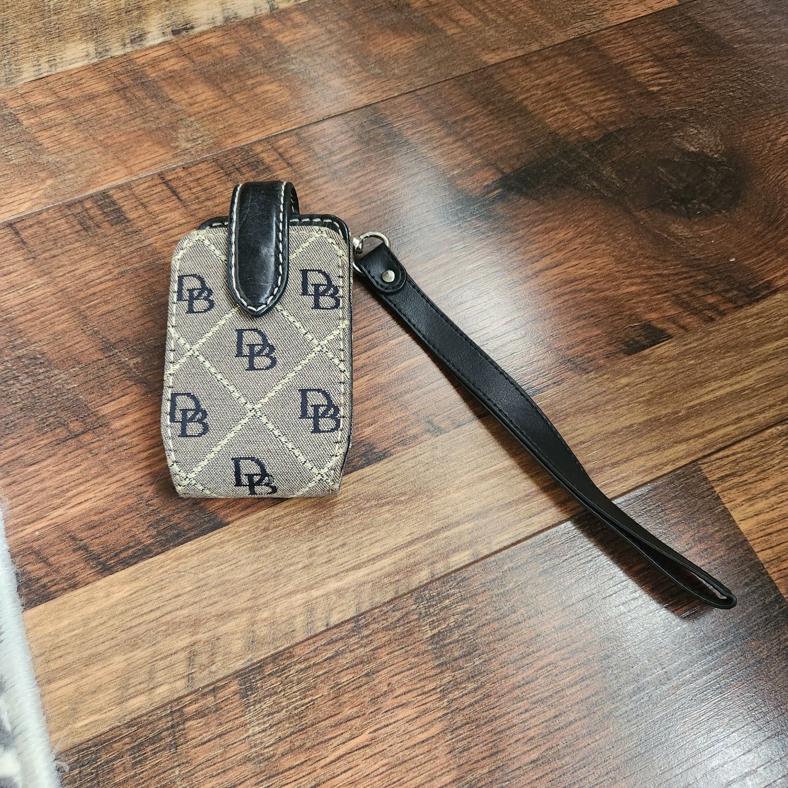 Dooney & Bourke Cell Phones & Accessories | Vtg Dooney & Bourke Leather And Fabric Cell Phone Case Wristlet Tech Accessory | Color: Black/Gray | Size: Os